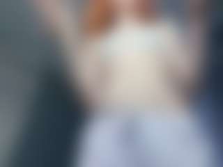 Live cam show with Mozelle - Dominant on Camsoda