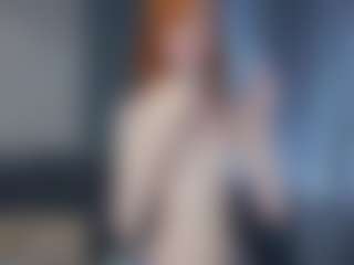 Live cam show with Mozelle - Genital Piercings on Camming Site
