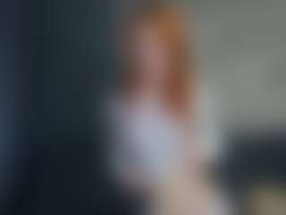 Live cam show with Mozelle - Dominant on Camsoda