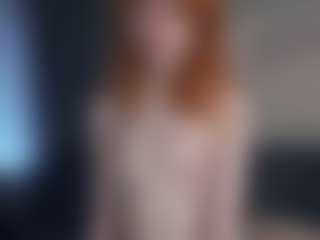 Live cam show with Mozelle - Abs on Gym Cam Girls