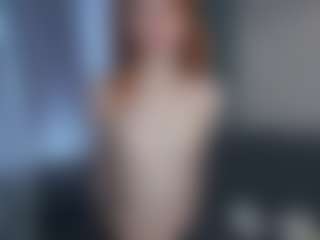 Live cam show with Mozelle - Dominant on MyBangCams