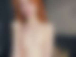 Live cam show with Mozelle - Princess on Milfs Live