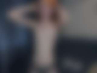 Mozelle's Live Sex Cam Show