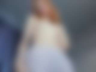 Mozelle's Live Sex Cam Show