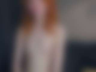 Live cam show with Mozelle - Cute on Milfs Live