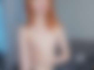 Live cam show with Mozelle - Slave on Camsoda