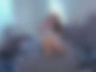 Live cam show with Mozelle - Hairy Armpits on Camsoda