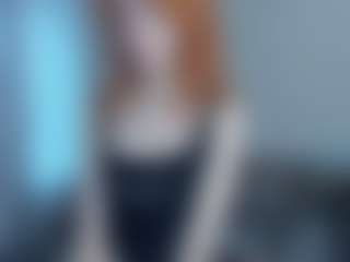 Live cam show with Mozelle - Spy on Camsoda