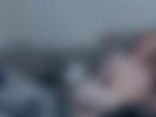 Live cam show with Mozelle - Green Eyes on Camsoda
