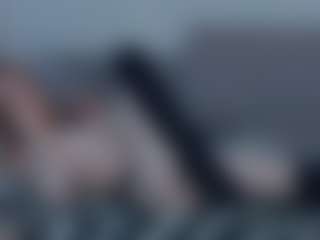 Live cam show with Mozelle - Princess on nudelive.tv
