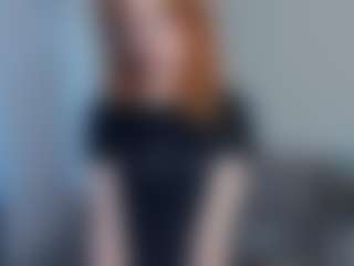 Live cam show with Mozelle - Slave on SpankPalCams