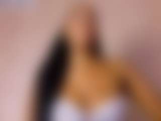 Live cam show with Nina-bae - Ebony on CamwithHer | colombia