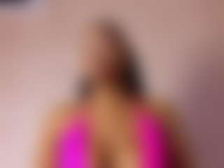 Live cam show with Nina-bae - Ebony on TeamSkeetLive | colombia