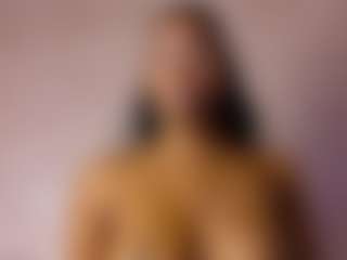 Live cam show with Nina-bae - Brown Eyes on googirlz