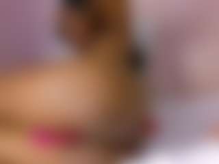 Live cam show with Nina-bae - Tease Ebony on Camversity | colombia