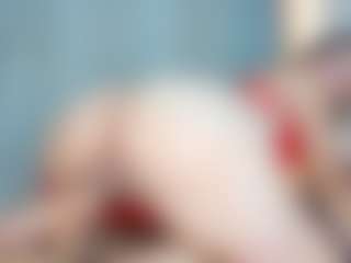 Live cam show with Pink-show1 - Petite on AdultVida.com