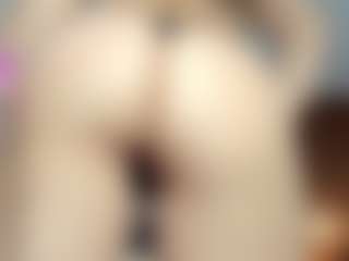 Live cam show with ALICIATARLY - Skinny on Latina Girls