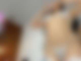 Live cam show with ALICIATARLY - Skinny on alttransgirls