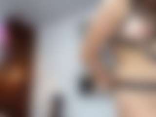 Live cam show with ALICIATARLY - White on Gym Cam Girls | colombia