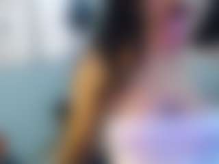 Amaia-T's Live Sex Cam Show