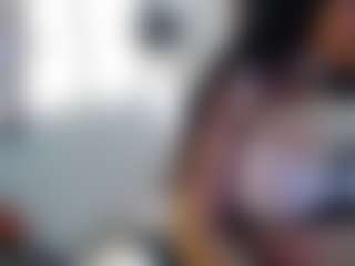 Amaia-T's Live Sex Cam Show