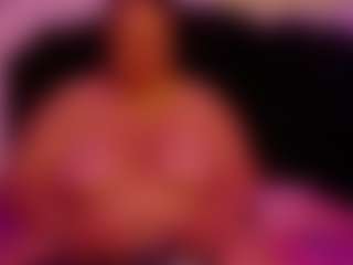 Live cam show with Ava-ryd - Brown Eyes MILF on Dare Cams
