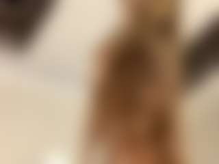 Kira's Live Sex Cam Show