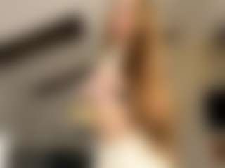 Kira's Live Sex Cam Show