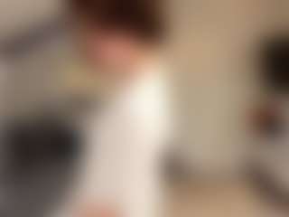 Kira's Live Sex Cam Show
