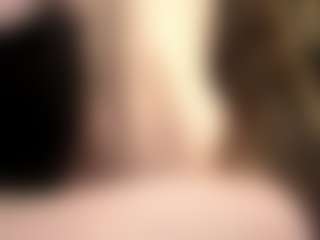 Kira's Live Sex Cam Show
