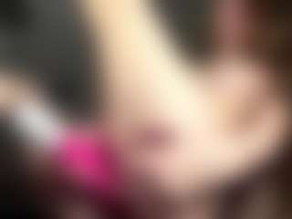 Kira's Live Sex Cam Show
