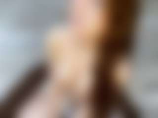 Kira's Live Sex Cam Show