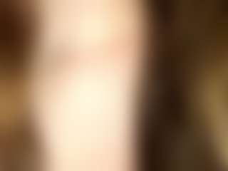 Live cam show with Kira - Blue Eyes on Camsoda