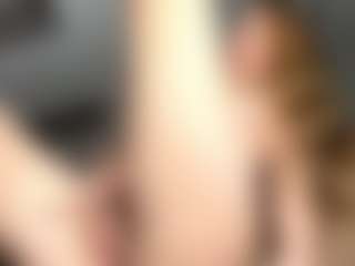Live cam show with Kira - Red Hair Fetish on Stripli.com