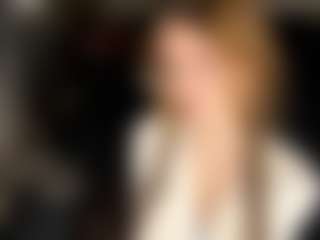 Live cam show with Kira - Blue Eyes on liverealitysex.com