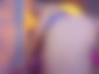 Live cam show with Clhoe-B - Brown Hair on hrnylive.com