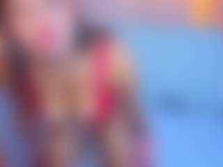 Clhoe-B's Live Sex Cam Show