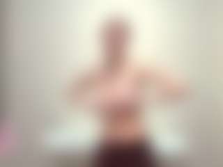 Live cam show with GalinaNyland - Camel Toe on Hubzter Live