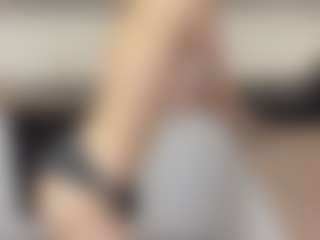 Live cam show with GalinaNyland - Raven Hair on Chatstar