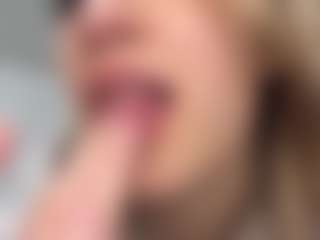 Live cam show with GalinaNyland - Camel Toe on Camsoda
