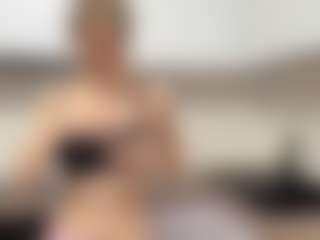 Live cam show with GalinaNyland - Body Massage on Camsoda