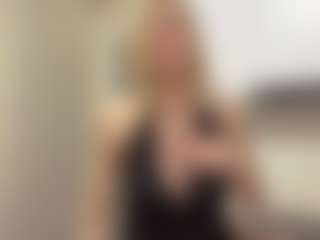 Live cam show with GalinaNyland - Facial Piercings on Uber Horny