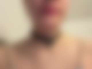 Live cam show with GalinaNyland - Teen (18+) on Camsoda
