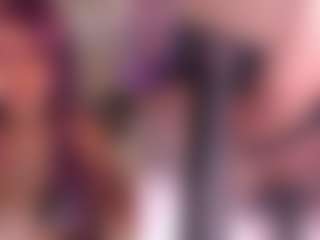 GigiBelli's Live Sex Cam Show