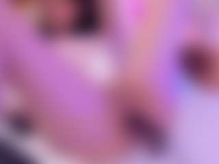 GigiBelli's Live Sex Cam Show
