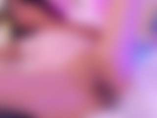 Live cam show with GigiBelli - Pov on live18s.com