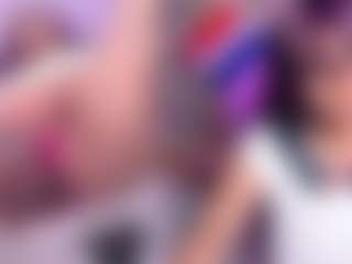 GigiBelli's Live Sex Cam Show