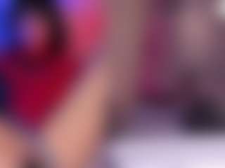 GigiBelli's Live Sex Cam Show