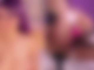 GigiBelli's Live Sex Cam Show