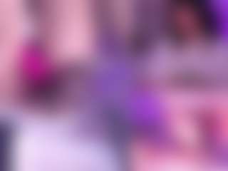 Live cam show with GigiBelli - Gamer Toys on Gym Cam Girls